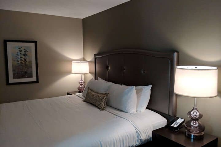 Room 13 of 51